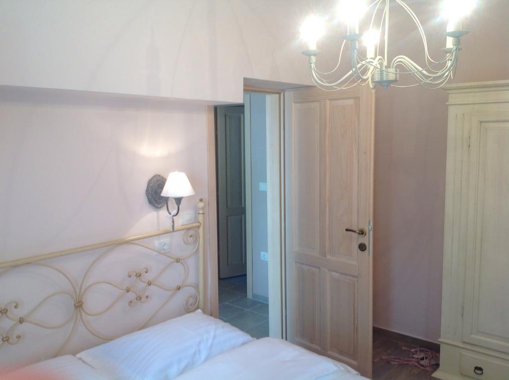 Apartment Provance بولا الغرفة الصورة