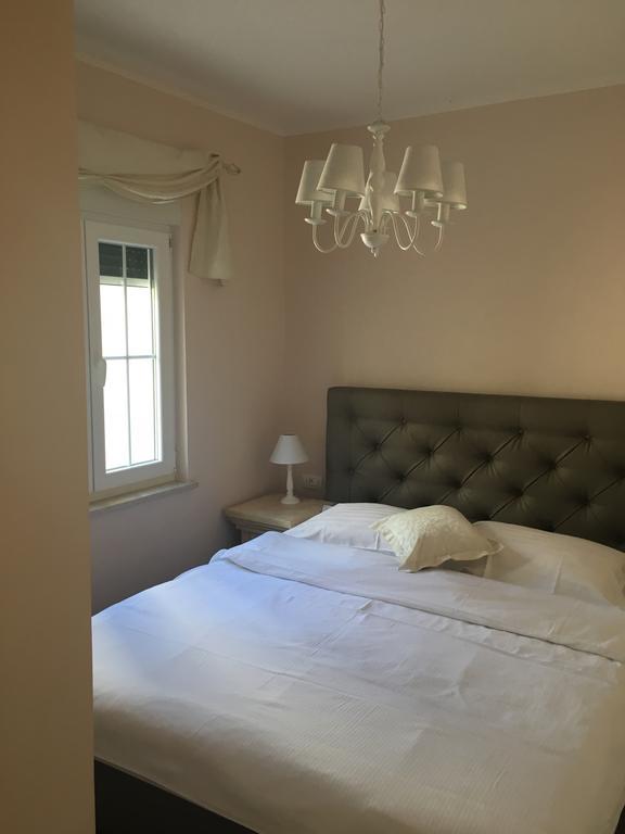 Apartment Provance بولا المظهر الخارجي الصورة